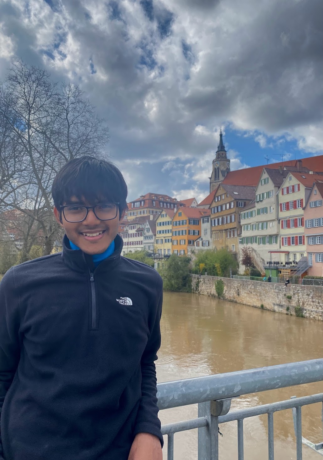 Professional headshot of Vishaal Udandarao, Organizer of the DCVLR competition from The University of Tuebingen.